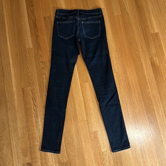 Uniqlo Dark Washed Skinny Tapered Jean - Picture 5 of 5